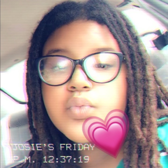 Meet your Posher, Josephine - Picture 1 of 1